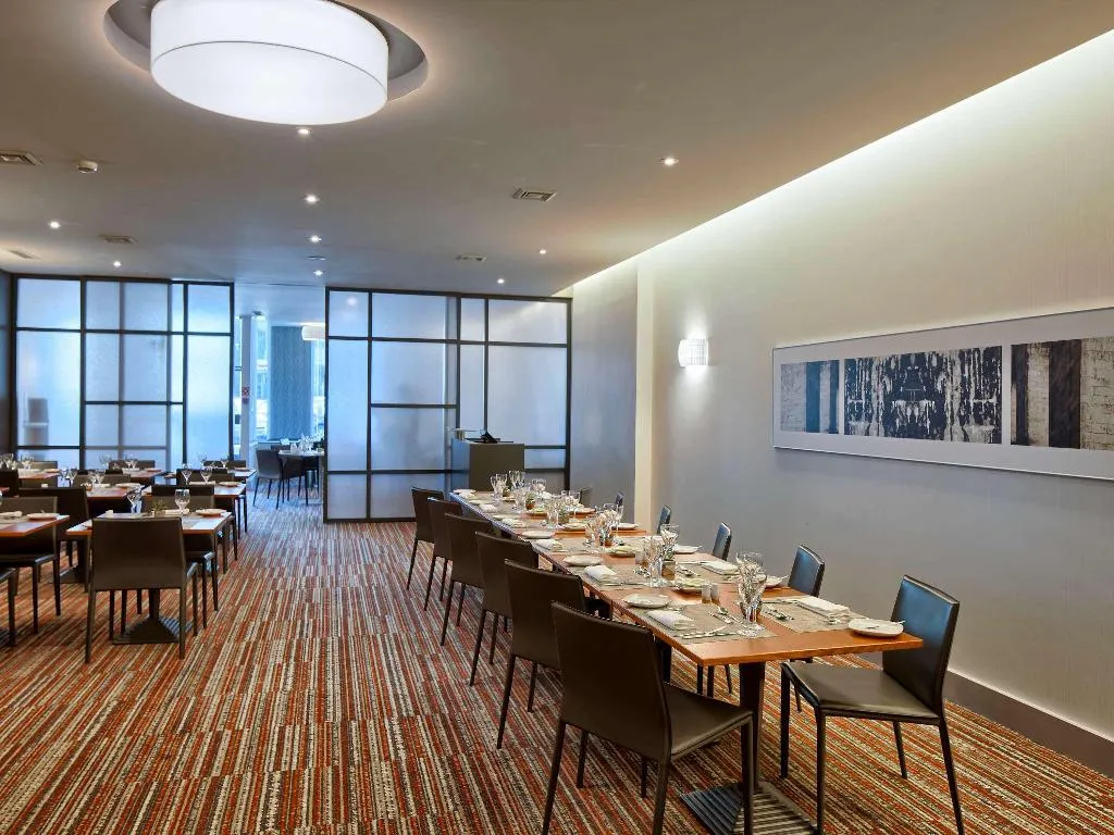 Restaurant, Mercure Lisboa Hotel, Lisbon