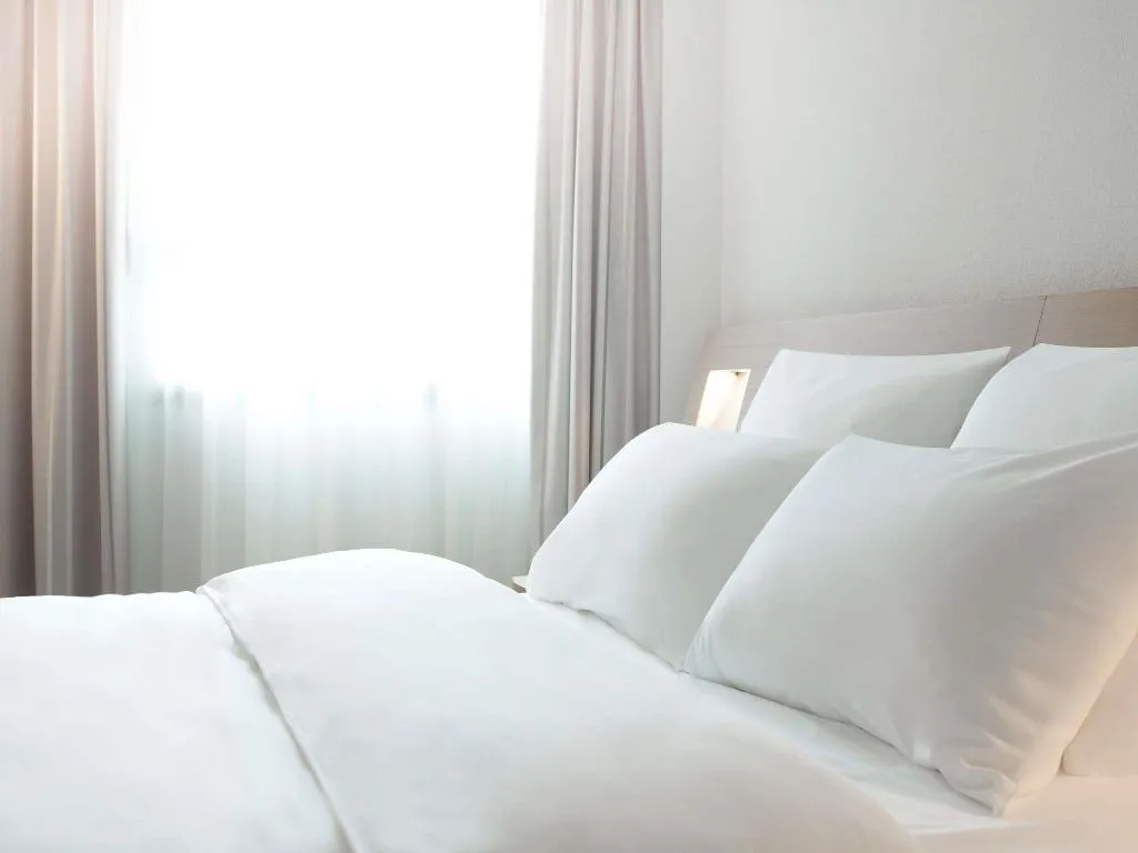 DOUBLE WITH DOUBLE BED Room, Novotel Setubal, Lisbon