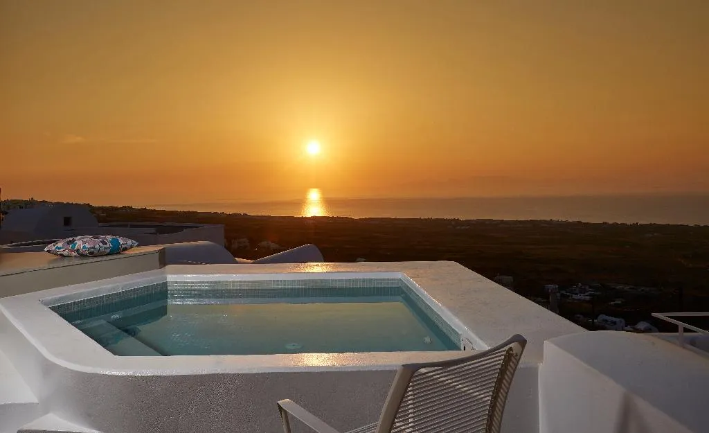 General view, Aperanto Suites, Santorini