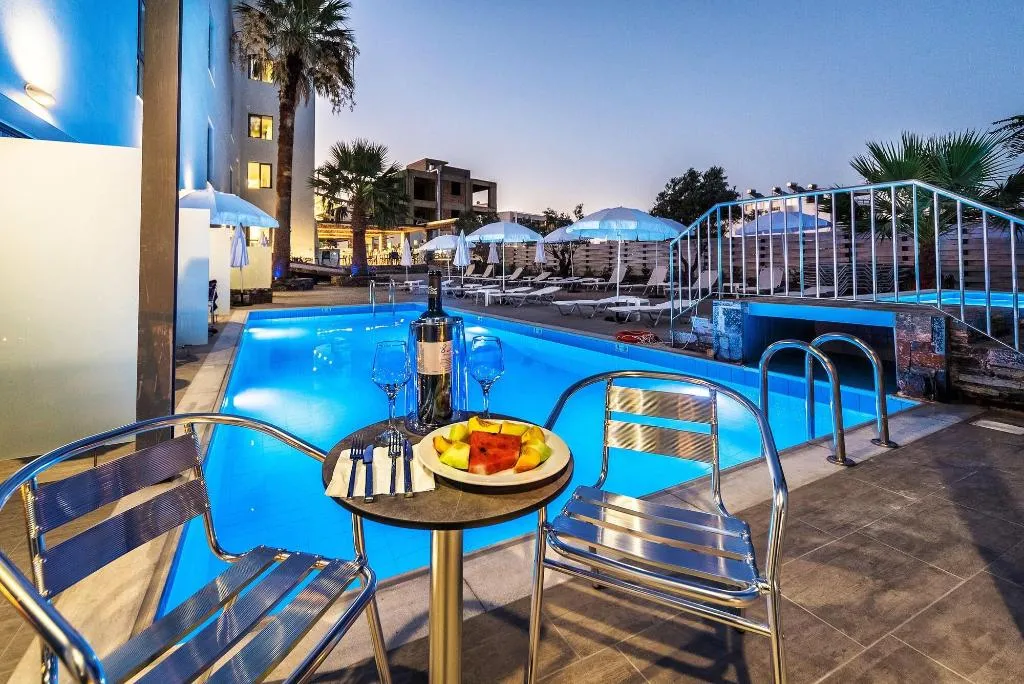 Sports and Entertainment, Pollis Hotel, Crete