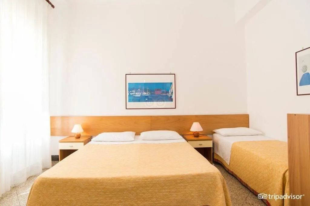 Room, Ariston, Palermo