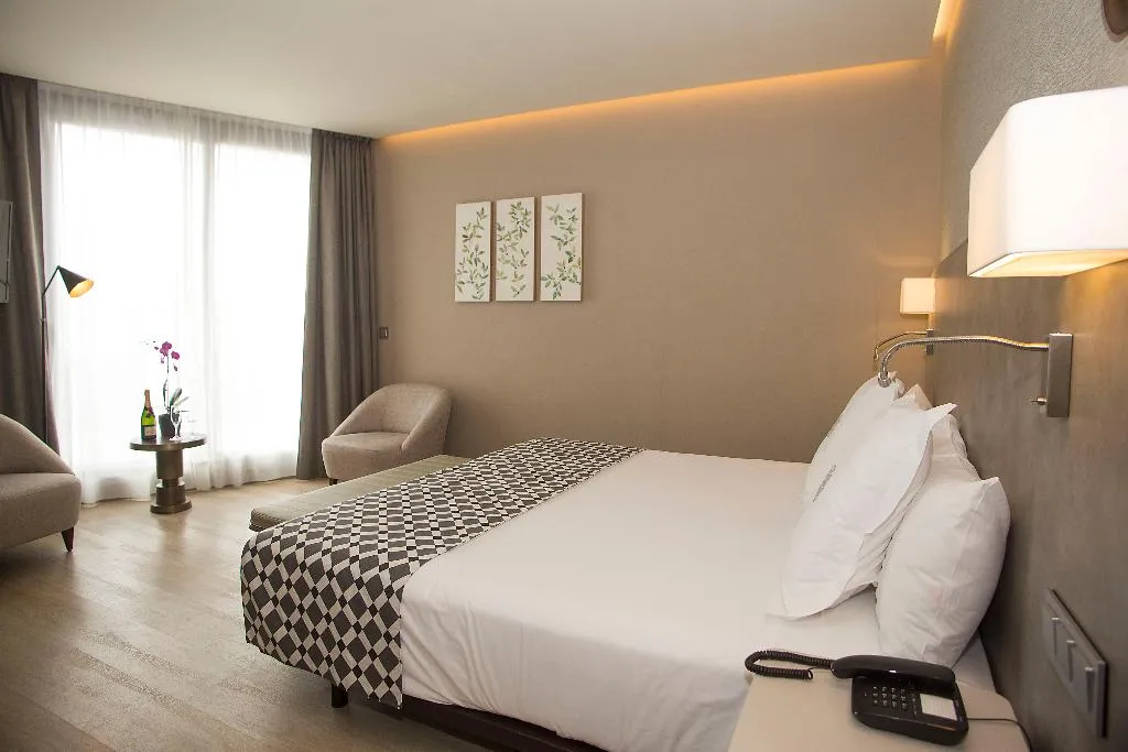 DOUBLE DELUXE Room, America Sevilla, Seville