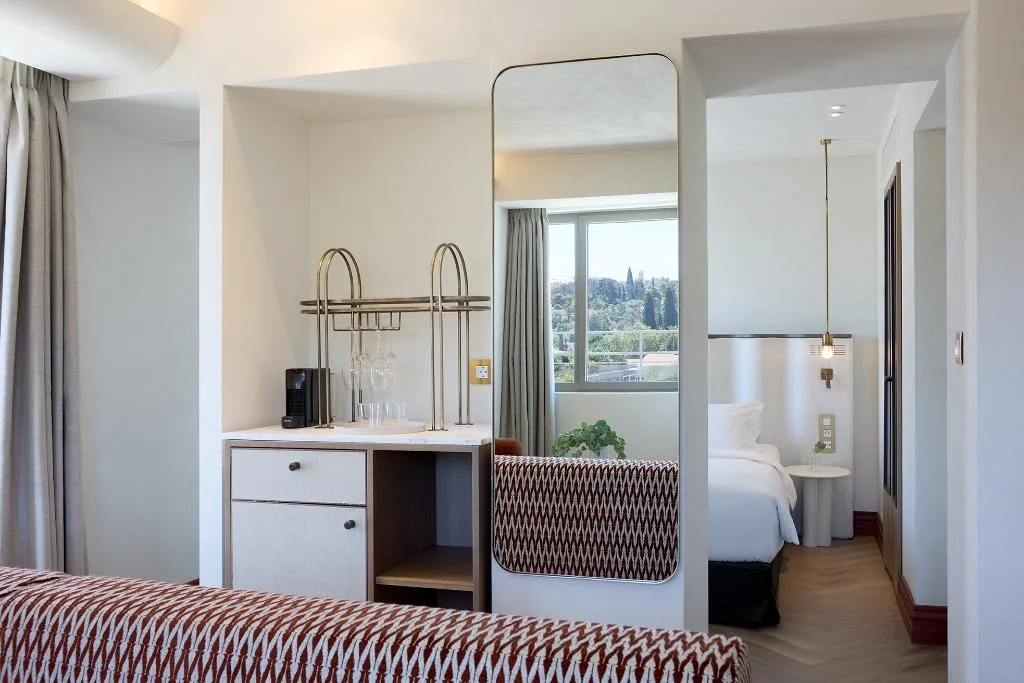 SUITE WITH VIEWS Room, A for Athens, Athens