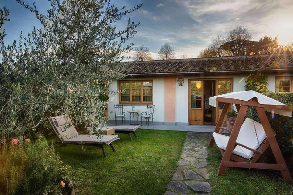 Room, Villa Olmi Firenze, Florence