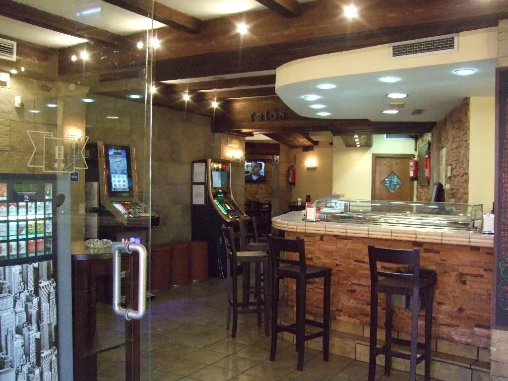 Restaurant, Complutense, Madrid