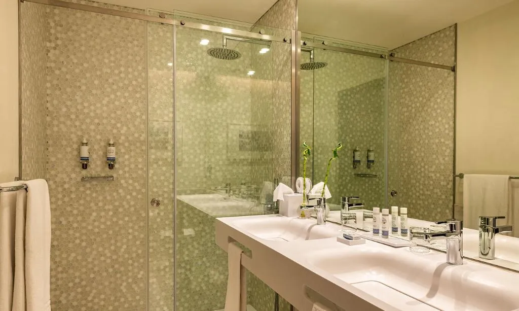 Double or Twin EXECUTIVE Room, Pestana Porto - A Brasileira Premium City Center, Porto