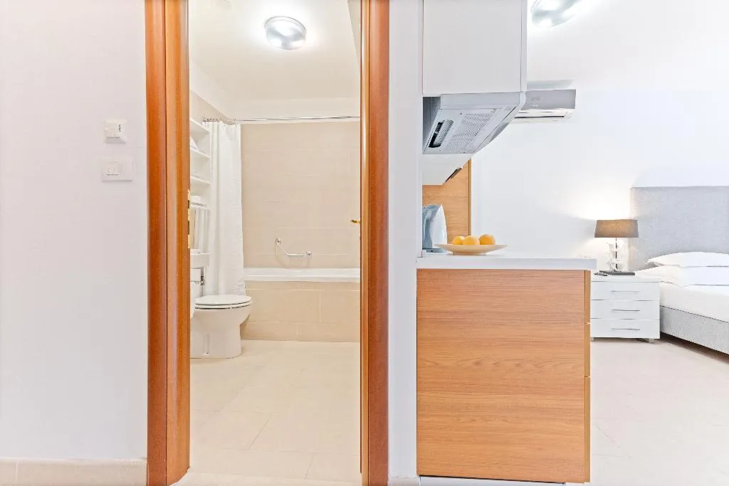 DOUBLE GARDEN VIEW Room, The Residence, Split