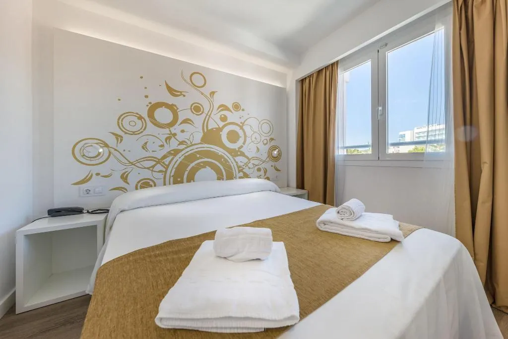 Room, Welikehotel Triton Beach, Majorca
