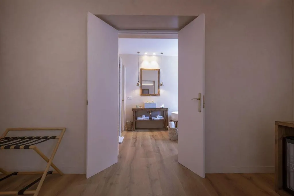 Room, Palau Macelli, Costa Brava