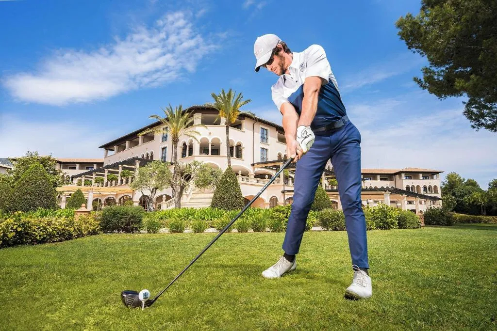 Sports and Entertainment, The St. Regis Mardavall Resort, Majorca