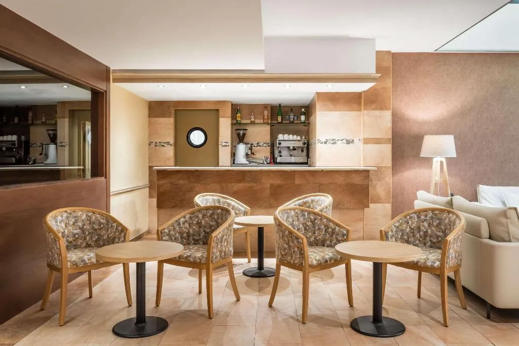 Bar, Petit Palace Eixample, Barcelona