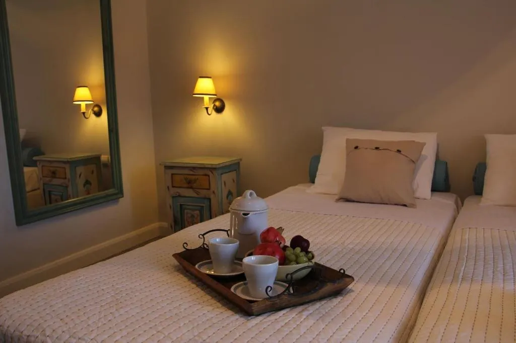 Room, Eleas Gi, Zante