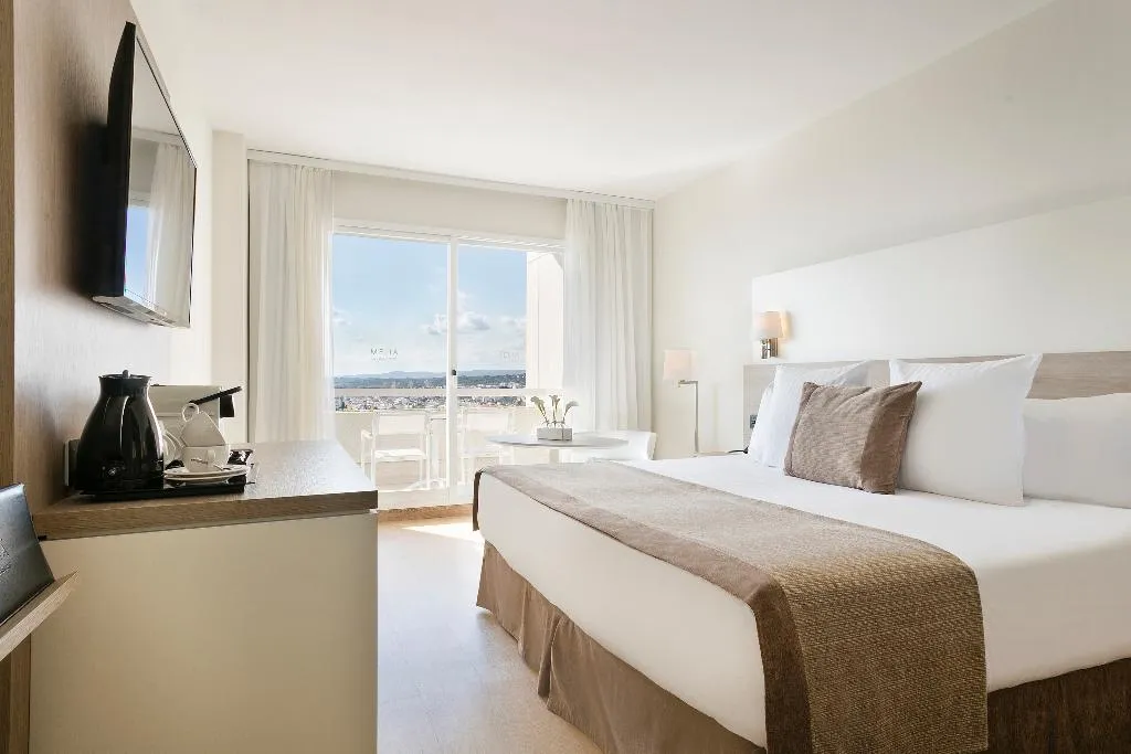 DOUBLE PREMIUM SEA VIEW Room, Melia Sitges, Costa Brava