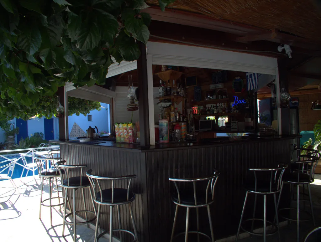 Bar, Sofia, Samos