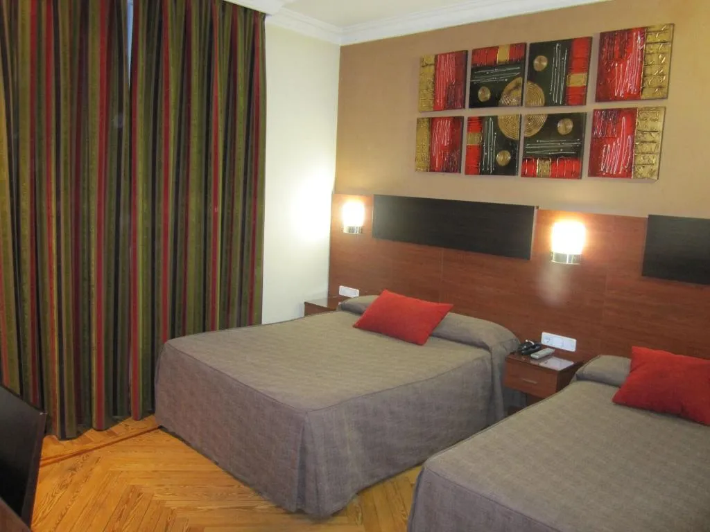 Room, Hostal Abadía Madrid, Madrid