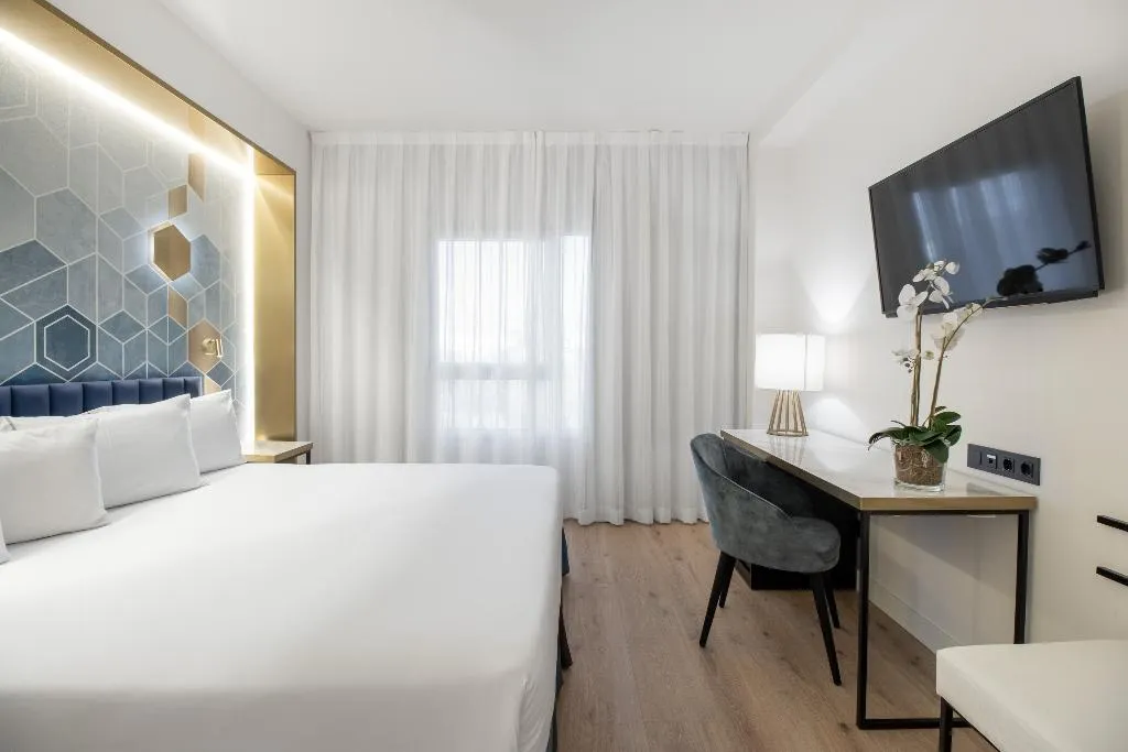 Room, Eurostars Gran Madrid, Madrid