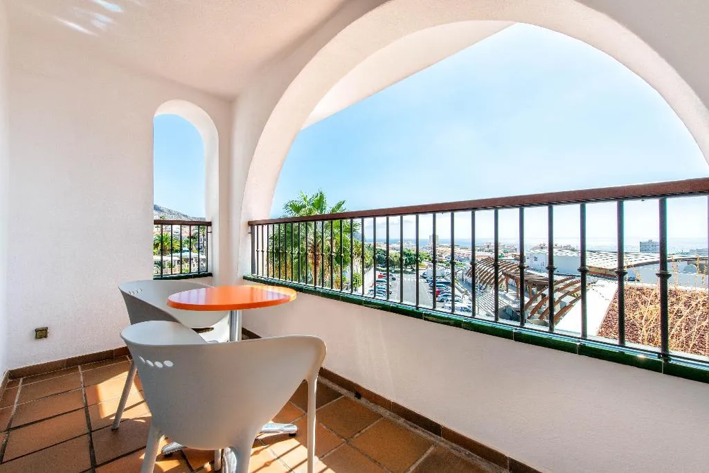 Room CAPACITY 6 Room, Paradise Park Fun Lifestyle Hotel, Tenerife