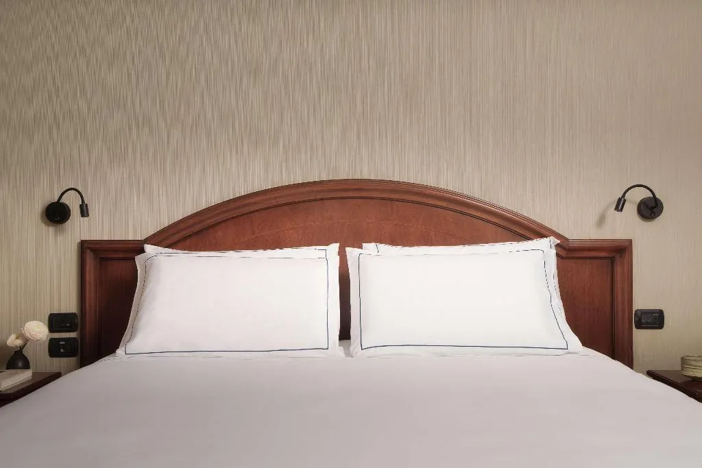 DOUBLE SUPERIOR KING BED Room, Worldhotel Casati 18, Milan
