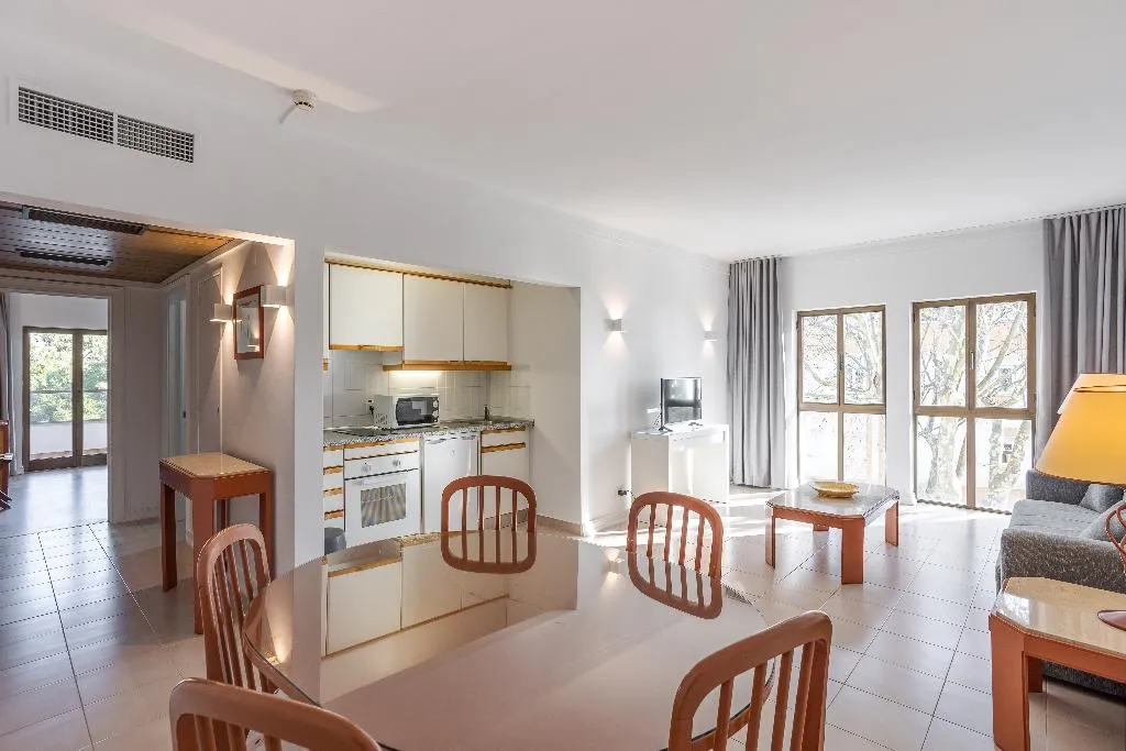 APARTMENT ONE BEDROOM Room, Clube do Lago Hotel, Lisbon