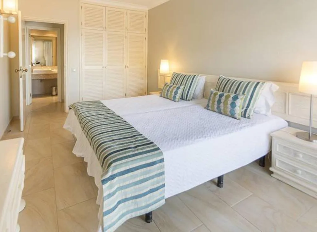 APARTMENT OCEAN VIEW ONE BEDROOM Room, Alfagar I Village, Algarve