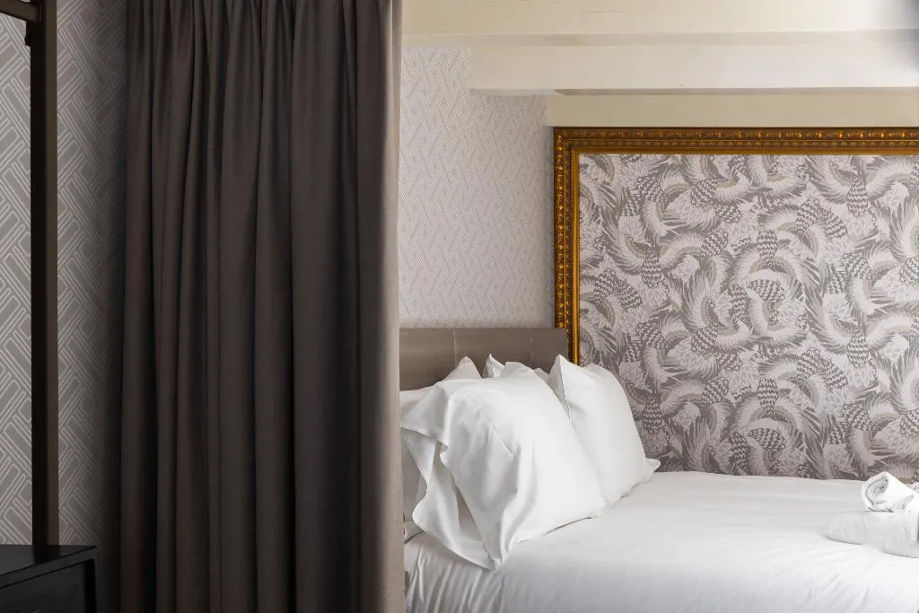 APARTMENT CITY VIEW Room, Amsterdam Canal Suites, Amsterdam