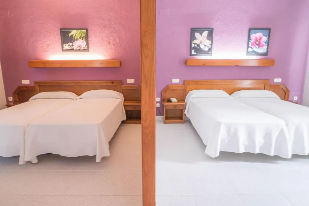 Room, S'Agoita, Costa Brava