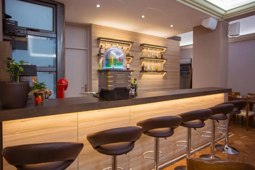 Bar, Marina  Athens Hotel, Athens