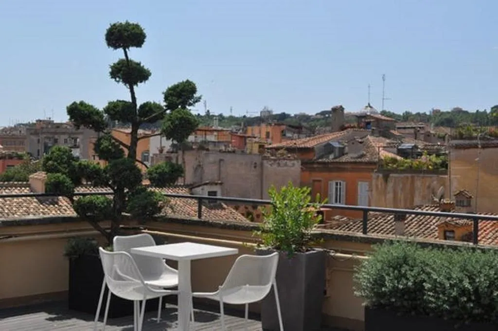General view, Finestra Su Trastevere, Rome