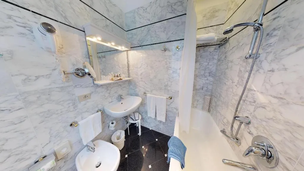 TRIPLE STANDARD Room, Hotel Metropole, Cagliari