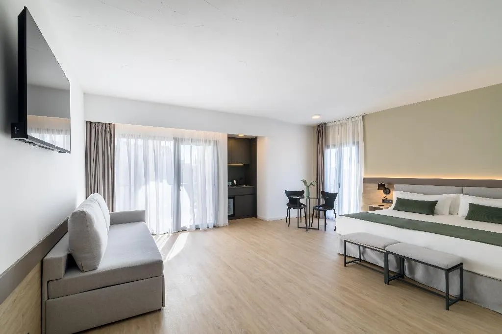 APARTMENT SUPERIOR Room, Occidental Puerto Banús, Costa Del Sol