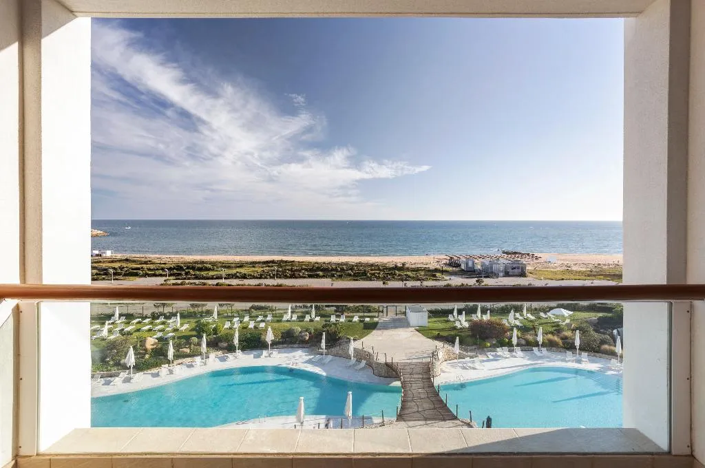 JUNIOR SUITE OCEAN FRONT Room, Crowne Plaza Vilamoura Algarve, Algarve