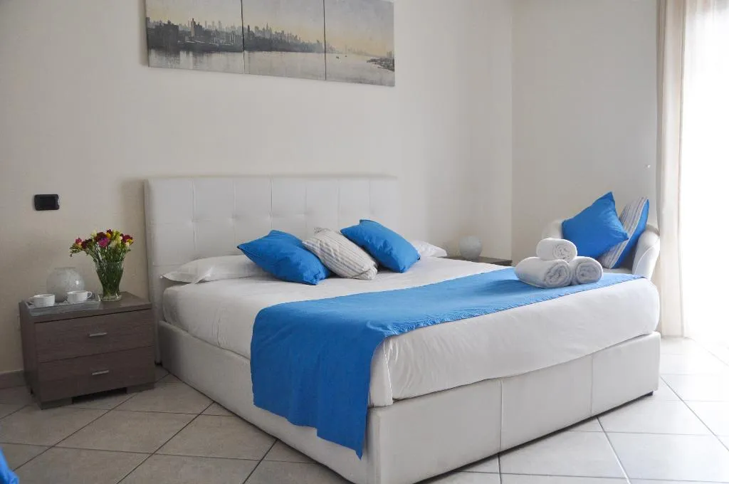 DOUBLE STANDARD Room, Les Chambres Sorrento, Naples