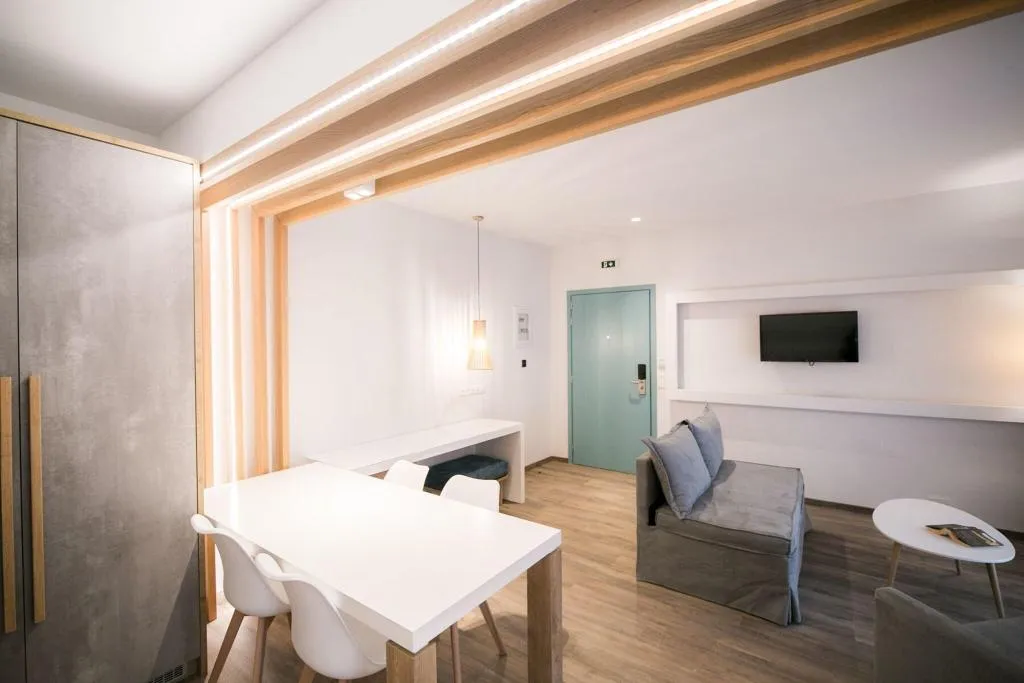 Lobby, Sunrise Village, Skiathos