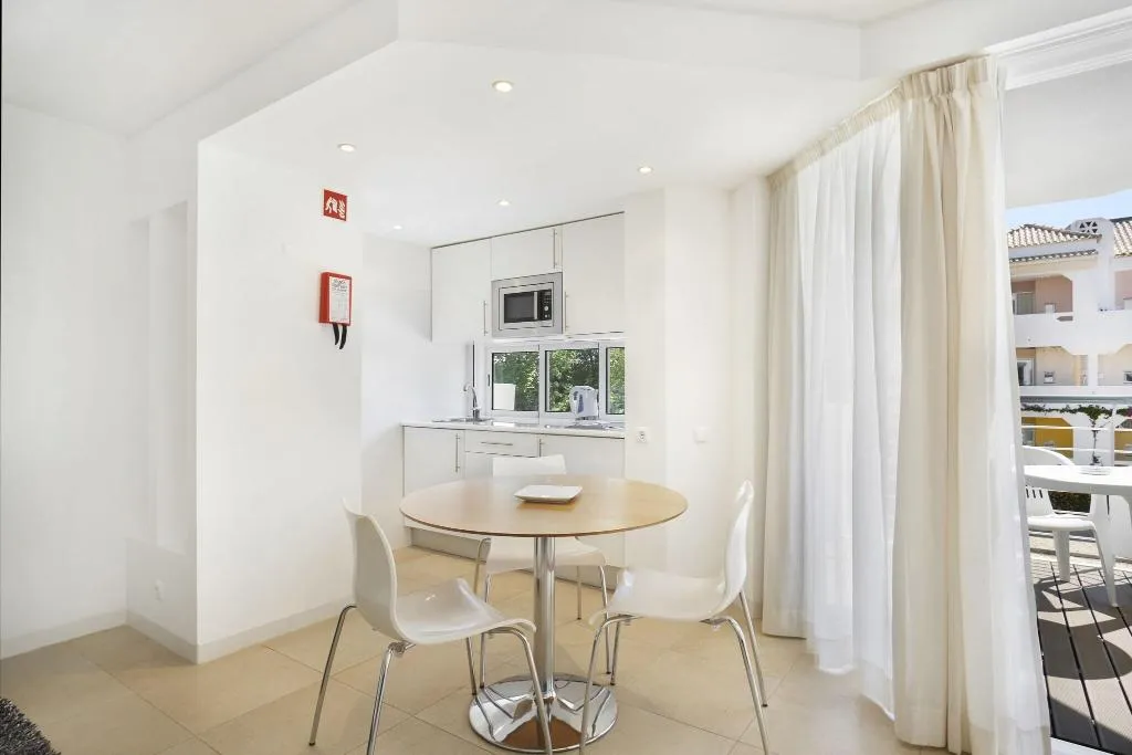 Room, Golden Club Cabanas, Algarve