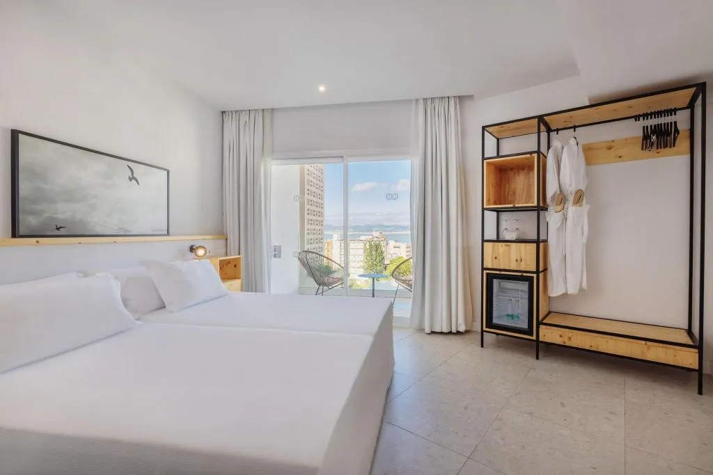 JUNIOR SUITE WITH DOUBLE BED Room, HM Ayron Park, Majorca
