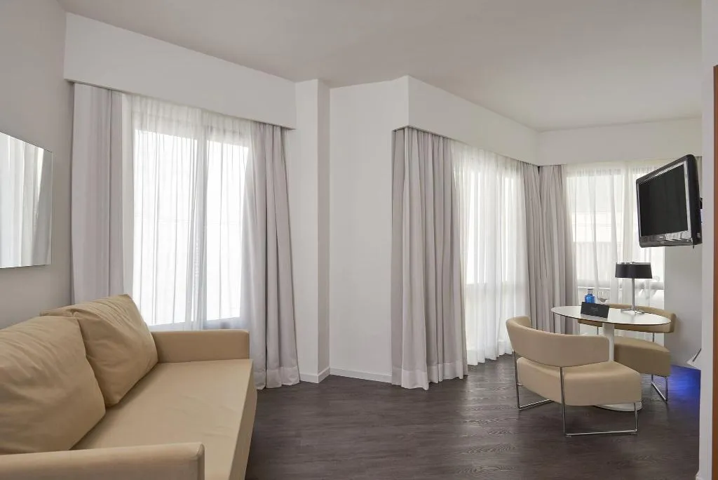 Room, Melia Palma Marina, Majorca