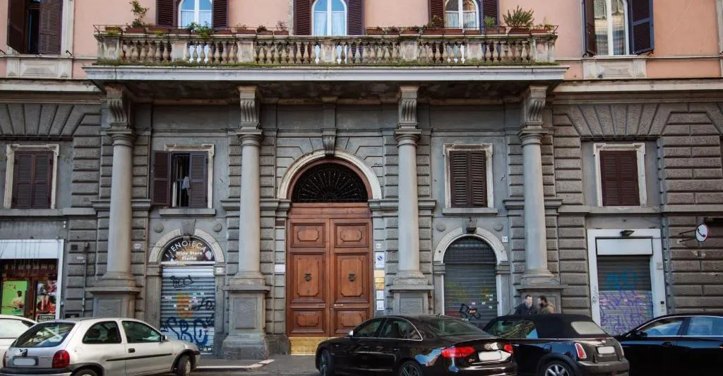 General view, Home Gallery 101, Naples