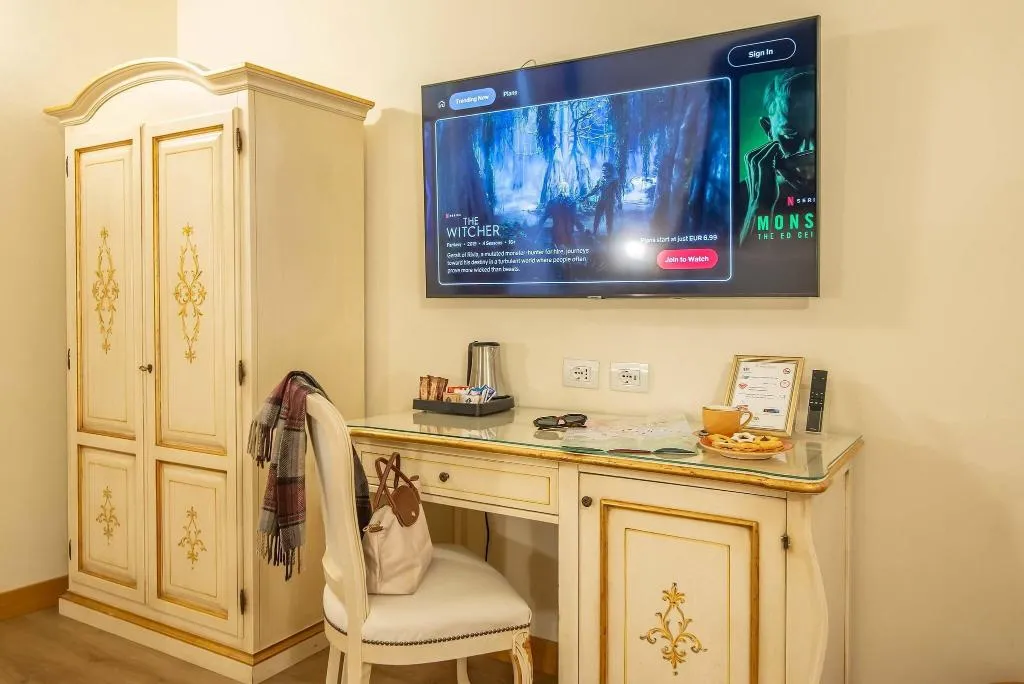 TRIPLE STANDARD Room, Porta Faenza, Florence