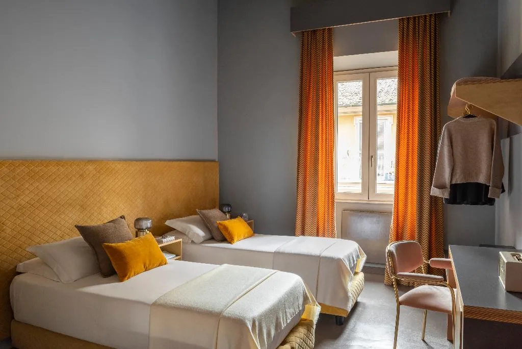 Double or Twin STANDARD Room, Milani, Rome