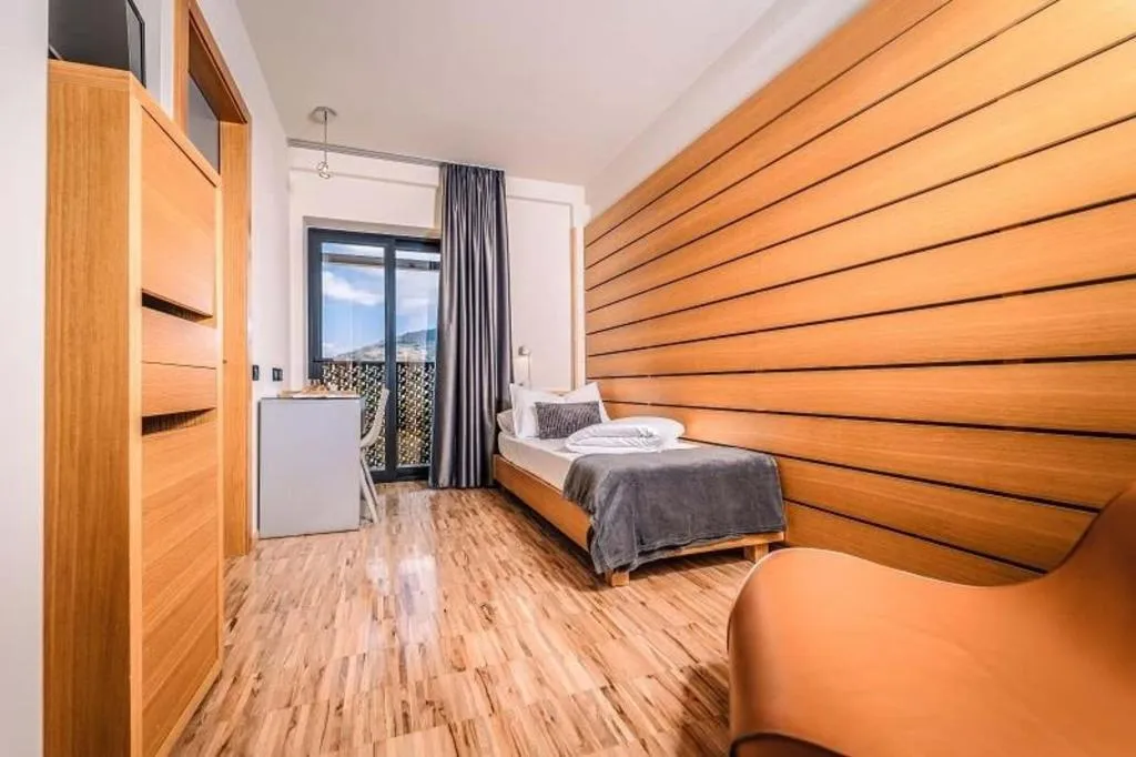 SINGLE STANDARD Room, Lake Front Hotel Mirage, Milan