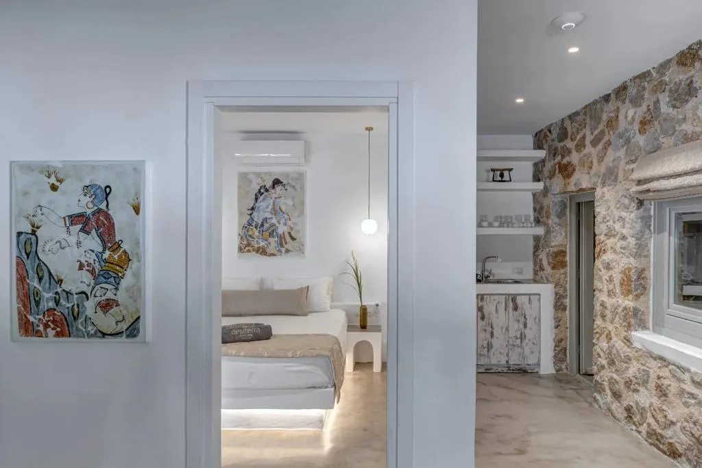 VILLA WITH PRIVATE POOL Room, Desiterra Resort, Santorini