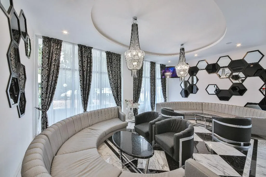 Lobby, Prestige Deluxe Hotel Aquapark Club, Varna