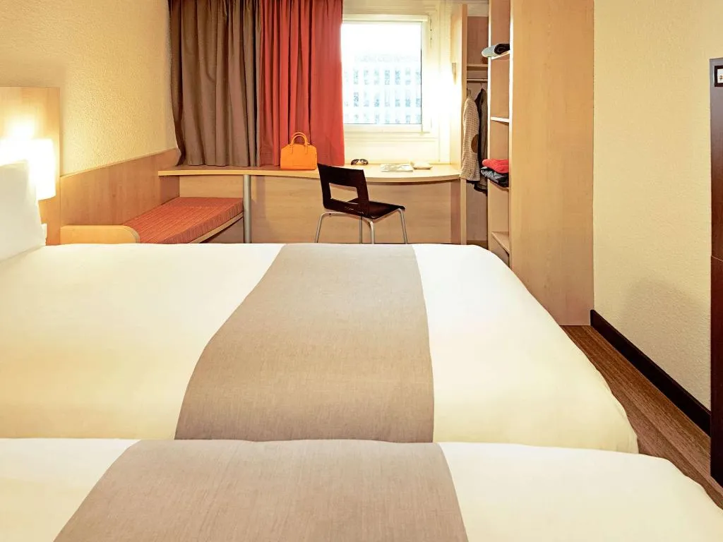 TWIN STANDARD Room, ibis Tanger City Center, Tangier