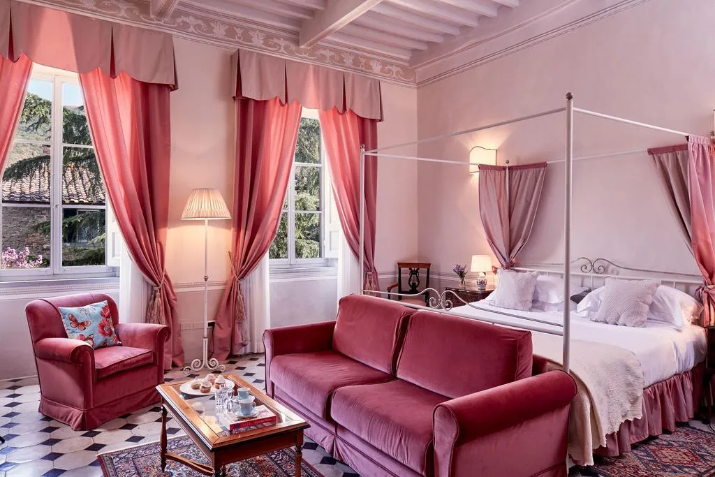 Room, Villa Di Piazzano, Perugia