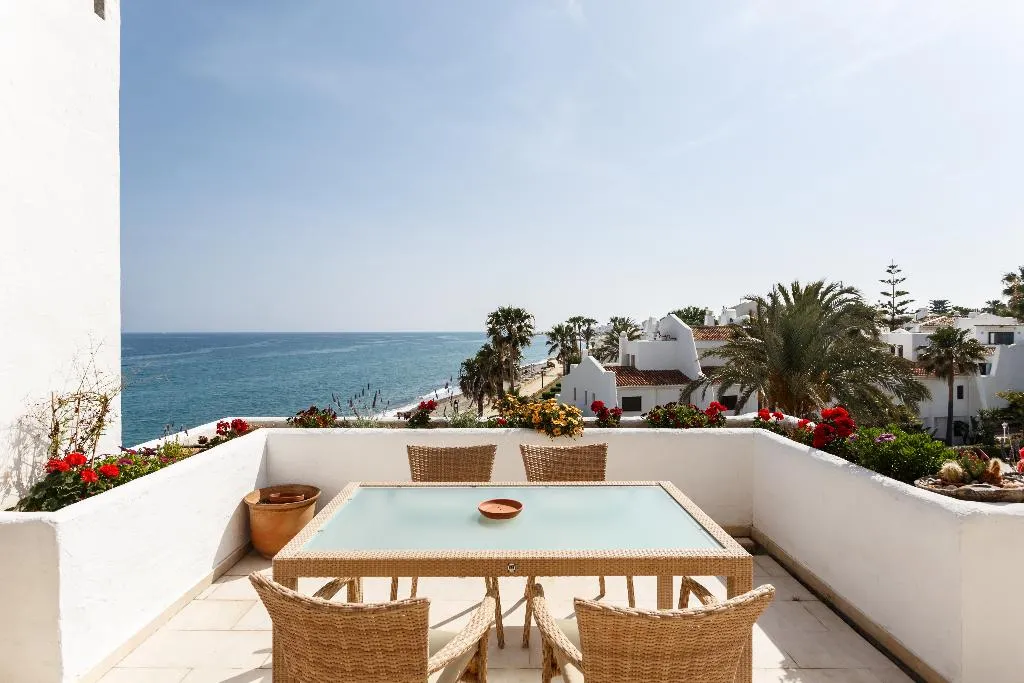 APARTMENT THREE BEDROOMS Room, Aparthotel Coral Beach, Costa Del Sol
