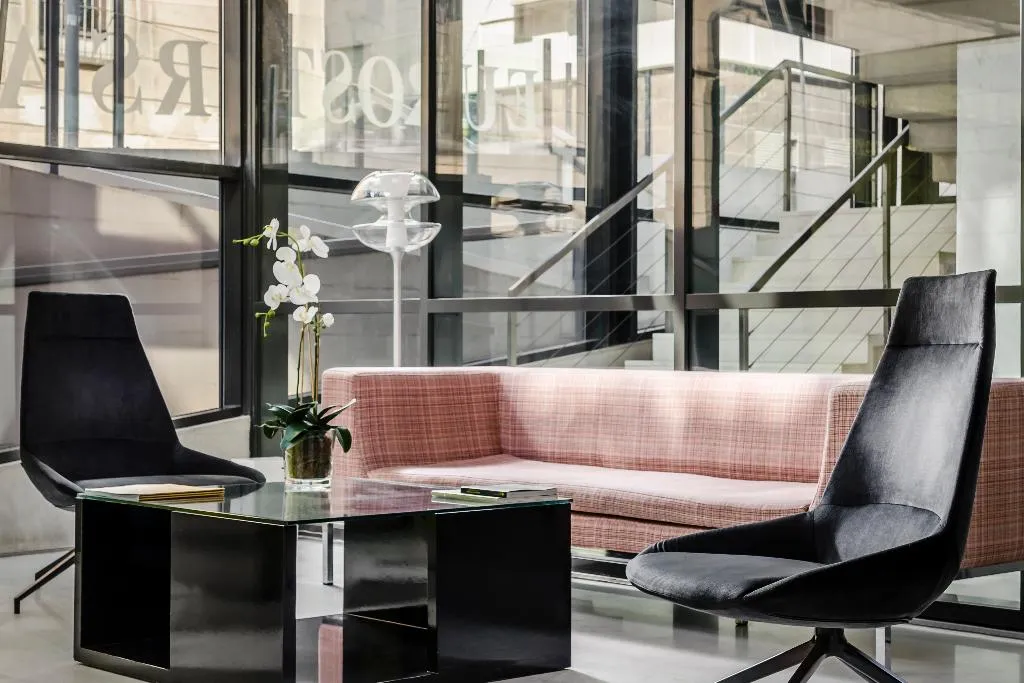Lobby, Ikonik Angli, Barcelona