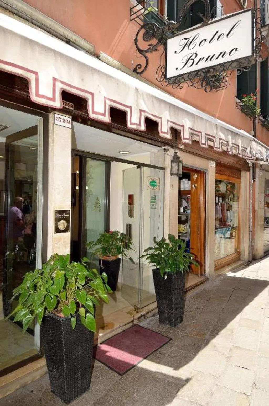 Lobby, Da Bruno, Venice