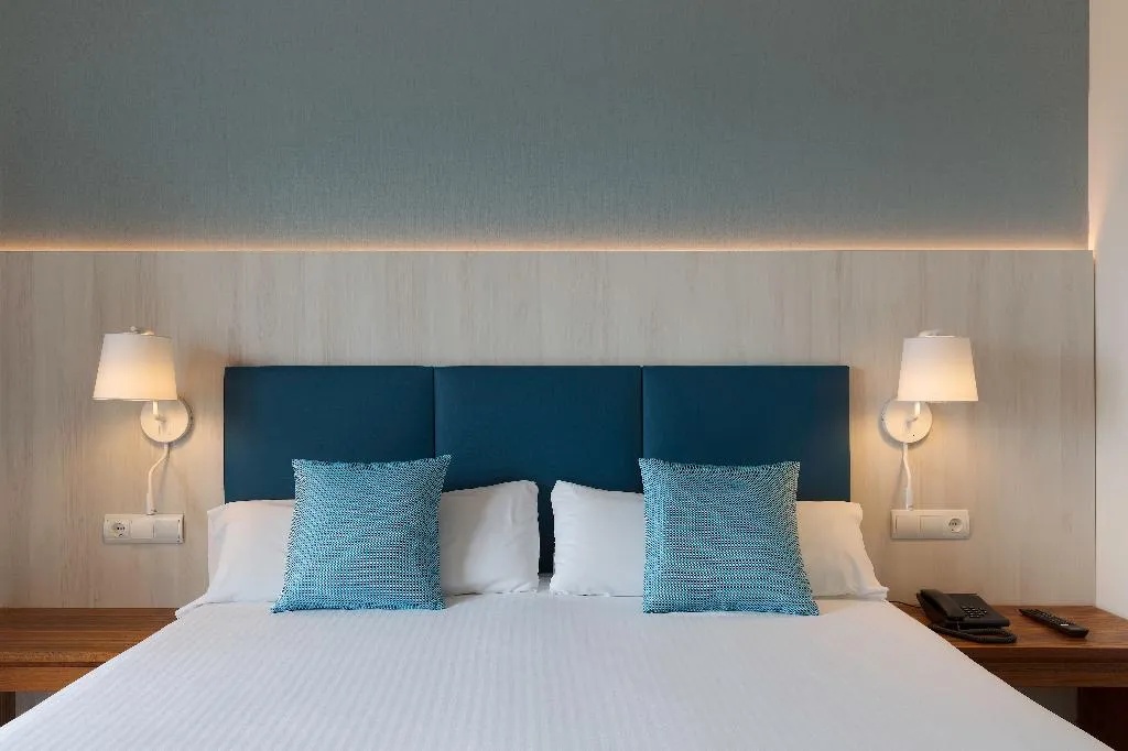JUNIOR SUITE SEA VIEW Room, Alua Illa de Menorca, Menorca