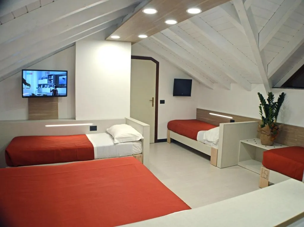 Room, Hotel Ristorante Sempione, Milan