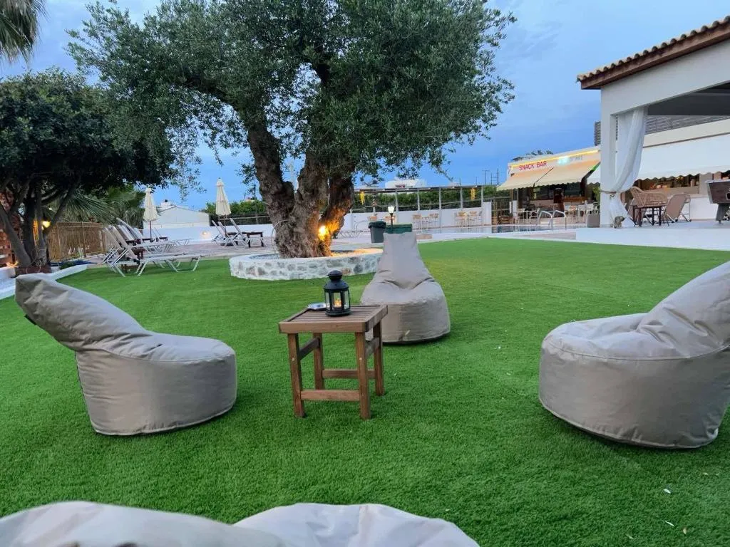 Terrace, Newcastle Studios, Crete